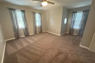 11928 Sentinel Point Ct, Reston, VA 20191 - Photo 14