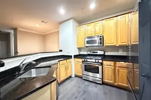 11345 Aristotle Dr, Fairfax, VA 22030 - Photo 2