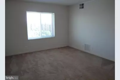 8370 Greensboro Drive #1019, McLean, VA 22102 - Photo 18