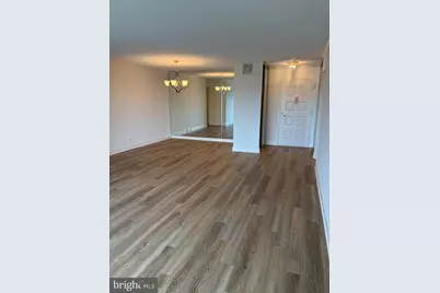 8370 Greensboro Drive #1019, McLean, VA 22102 - Photo 32
