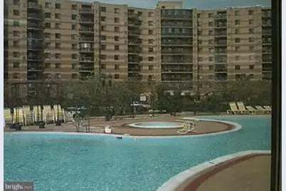 8370 Greensboro Drive #1019, McLean, VA 22102 - Photo 34