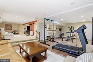 7715 Crossover Dr, McLean, VA 22102 - Photo 68