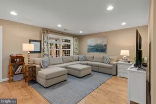 3786 Elmwood Towne Way, Alexandria, VA 22303 - Photo 32