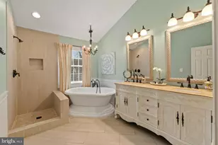 3786 Elmwood Towne Way, Alexandria, VA 22303 - Photo 24