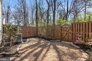 3786 Elmwood Towne Way, Alexandria, VA 22303 - Photo 38