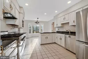 1215 Delta Glen Ct, Vienna, VA 22182 - Photo 18