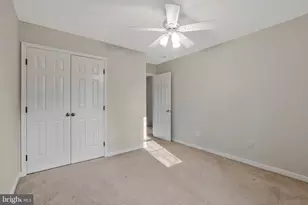1215 Delta Glen Ct, Vienna, VA 22182 - Photo 40