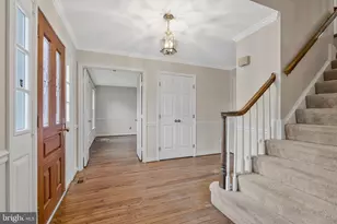 1215 Delta Glen Ct, Vienna, VA 22182 - Photo 4