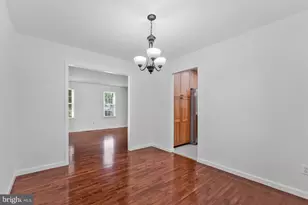 4300 Tartan Oak Ct, Fairfax, VA 22032 - Photo 10