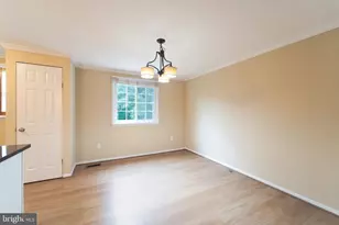 5514 Whitfield Ct, Fairfax, VA 22032 - Photo 8