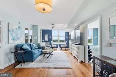 11760 Sunrise Valley Drive #815, Reston, VA 20191 - Photo 2