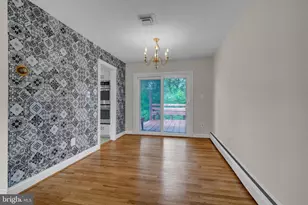 8905 Valley Forge Dr, Alexandria, VA 22309 - Photo 6
