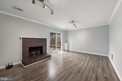8561 Dellway Lane, Vienna, VA 22180 - Photo 18