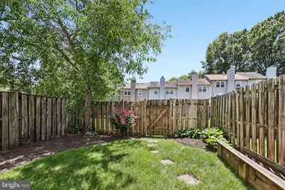 8561 Dellway Lane, Vienna, VA 22180 - Photo 38