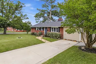 6103 Dinwiddie St, Springfield, VA 22150 - Photo 4