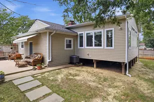 6103 Dinwiddie St, Springfield, VA 22150 - Photo 32