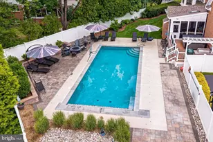 1515 Brookhaven Dr, McLean, VA 22101 - Photo 8