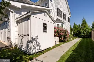 2998 Beechwood Ln, Falls Church, VA 22042 - Photo 54