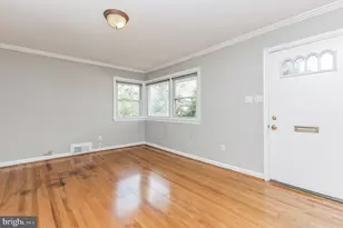 6410 Cavalier Dr, Alexandria, VA 22307 - Photo 2