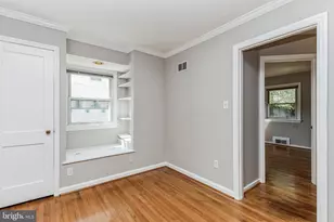 6410 Cavalier Dr, Alexandria, VA 22307 - Photo 8
