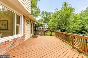 10103 Dundalk St, Fairfax, VA 22032 - Photo 40
