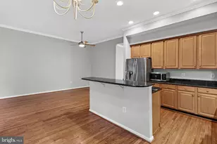 13629 Cedar Run Ln, Herndon, VA 20171 - Photo 26