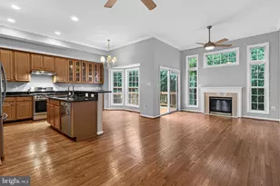 13629 Cedar Run Ln, Herndon, VA 20171 - Photo 18