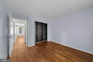 2172 Golf Course Dr, Reston, VA 20191 - Photo 24