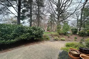 2172 Golf Course Dr, Reston, VA 20191 - Photo 4