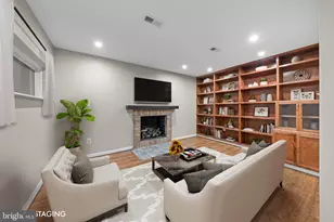 2172 Golf Course Dr, Reston, VA 20191 - Photo 28