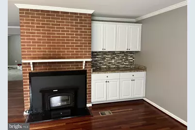 7908 Jansen Court, Springfield, VA 22152 - Photo 4