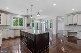 1751 Tysons Crest Ln, Vienna, VA 22182 - Photo 12