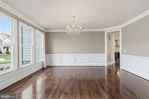 1751 Tysons Crest Ln, Vienna, VA 22182 - Photo 4