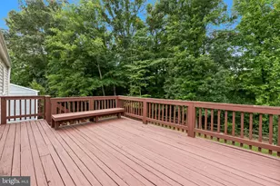 8454 Rippled Creek Ct, Springfield, VA 22153 - Photo 18