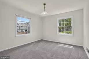9457 Jenerio Ct, Lorton, VA 22079 - Photo 10