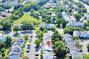 13906 Preacher Chapman Pl, Centreville, VA 20121 - Photo 4