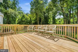 6914 Winter Ln, Annandale, VA 22003 - Photo 46