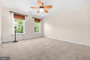 6914 Winter Ln, Annandale, VA 22003 - Photo 38