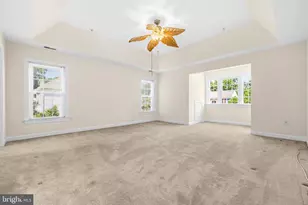 6914 Winter Ln, Annandale, VA 22003 - Photo 28
