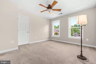 6914 Winter Ln, Annandale, VA 22003 - Photo 22