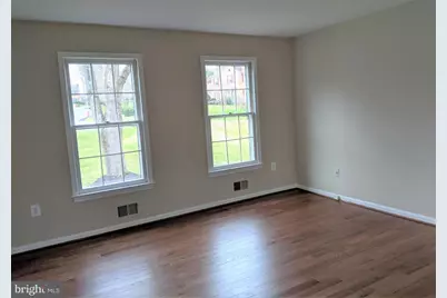 4850 Slatestone Court, Fairfax, VA 22030 - Photo 6