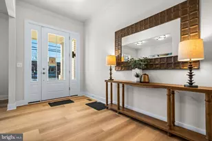 7505 Magarity Rd, Falls Church, VA 22043 - Photo 4