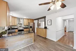 8074 Powderbrook Ln, Springfield, VA 22153 - Photo 20