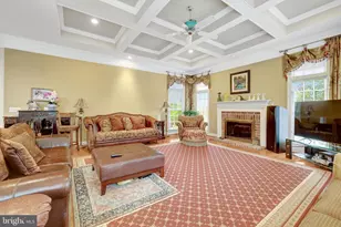 11042 Heathland Dr, Oakton, VA 22124 - Photo 42