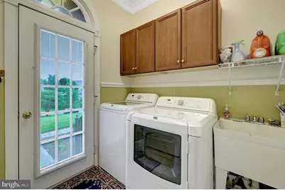 11042 Heathland Drive, Oakton, VA 22124 - Photo 30