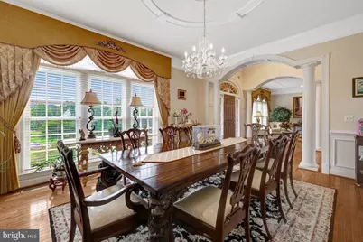 11042 Heathland Drive, Oakton, VA 22124 - Photo 22