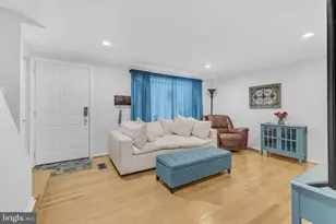 7113 Latour Ct, Alexandria, VA 22315 - Photo 4