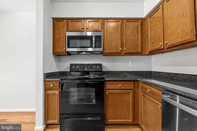 6088 Heatherwood Drive, Alexandria, VA 22310 - Photo 8