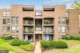 11232 Chestnut Grove Square, Reston, VA 20190 - Photo 1