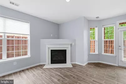 7843 Locust Leaf Lane, Alexandria, VA 22315 - Photo 34